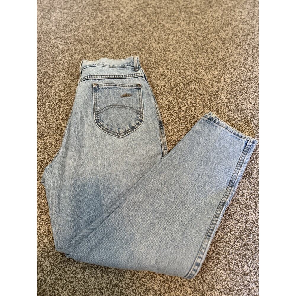 Vintage Chic Jeans Womens 31x 29.5 Blue Medium Wash High Rise Mom Tag Says Sz 16